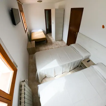 Hostal Berge Berge